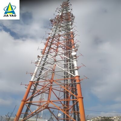 48m 60m 70m 77 μέτρα Compact Footprint 3 Tube Telecom Tower For Urban Pedestrian Street 5G