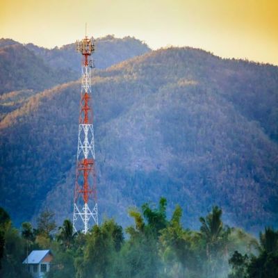4 πόδια γωνία χάλυβα σίδηρο αυτοστήριξη τηλεπικοινωνίας πύργος πλέγμα &amp; Internet ISP ασύρματος πύργος κεραίας 5G