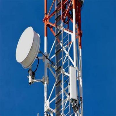 10 - 60M Ζυγισμένος σωληνωτός πύργος από χάλυβα Wifi σήμα Bts τηλεοράσεις 3 πόδια σωληνωτός πύργος από χάλυβα