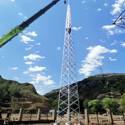 Αυτοσυντηρούμενο Διαδίκτυο 5G Τηλεπικοινωνίες Αντένα 3 ποδιών Στρογγυλός Σιδηροδρομικός Πύργος