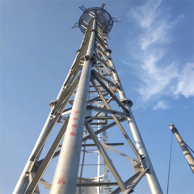 Ζυγισμένα ασύρματα 4G GSM Τηλεπικοινωνίες Μικροκυμάτων Αντένα Ραδιοκυμάτων Ατσάλι Τριγωνικοί Πύργοι