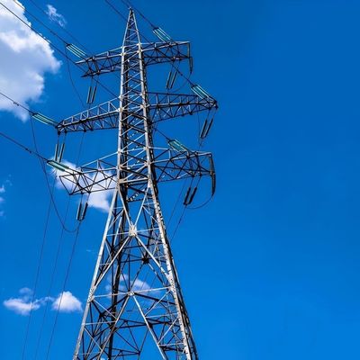 Διάταξη μεταφοράς υψηλής τάσης Πύργος ηλεκτρικής ενέργειας 132KV 220KV 380KV 400KV 500KV 750KV 1000KV