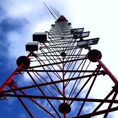 Ζυγισμένος πύργος μετάδοσης με σωλήνα 30 40 50 M Meter Telecom 5G/4G/3G