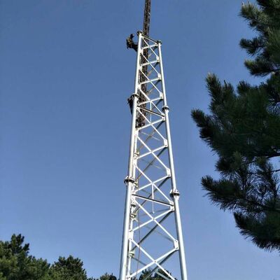 18 28 38M 3 Ποδιών Γαλβανισμένος Χαλύβδινος Τηλεσκοπικός Πύργος Πολλαπλών Συχνότητων Εξωτερικού Χώρου 5G 4G Wifi Τηλεοπτικής Εκπομπής