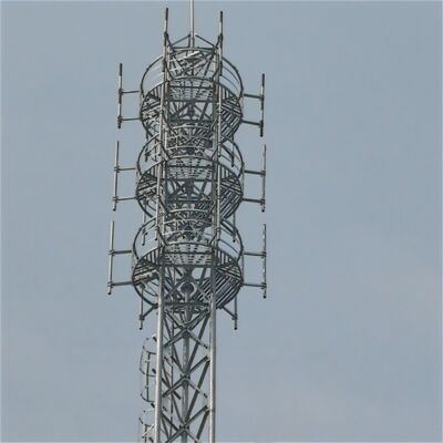 Προσαρμόσιμος σωληνωτός χαλύβδινος πύργος με 3 πόδια, σχεδιασμένος για εξωτερικές εγκαταστάσεις παρακολούθησης τηλεπικοινωνιών και ασφαλείας