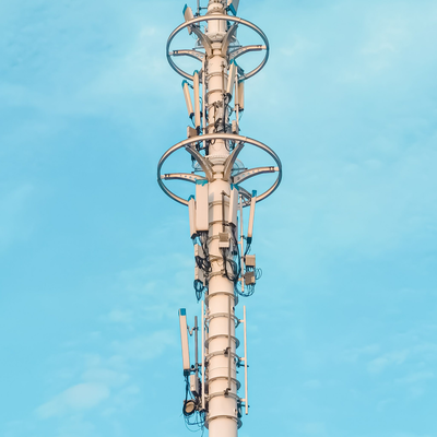 32M Λεπτό προφίλ Monopole Tower Φιλικό προς το τοπίο για τον αστικό πεζόδρομο
